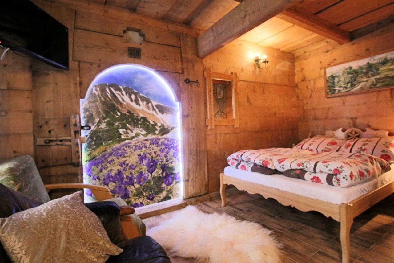 Goralski Domek Walus Zakopane - Scisle Centrum - Jedyny Domek Na Krupowkach Esterno foto